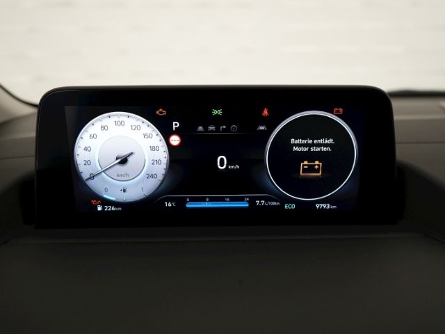 STARIA HEV PRIME AT 9-SITZER+VOLL LED+360 GRAD K