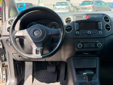 Volkswagen Golf - 11
