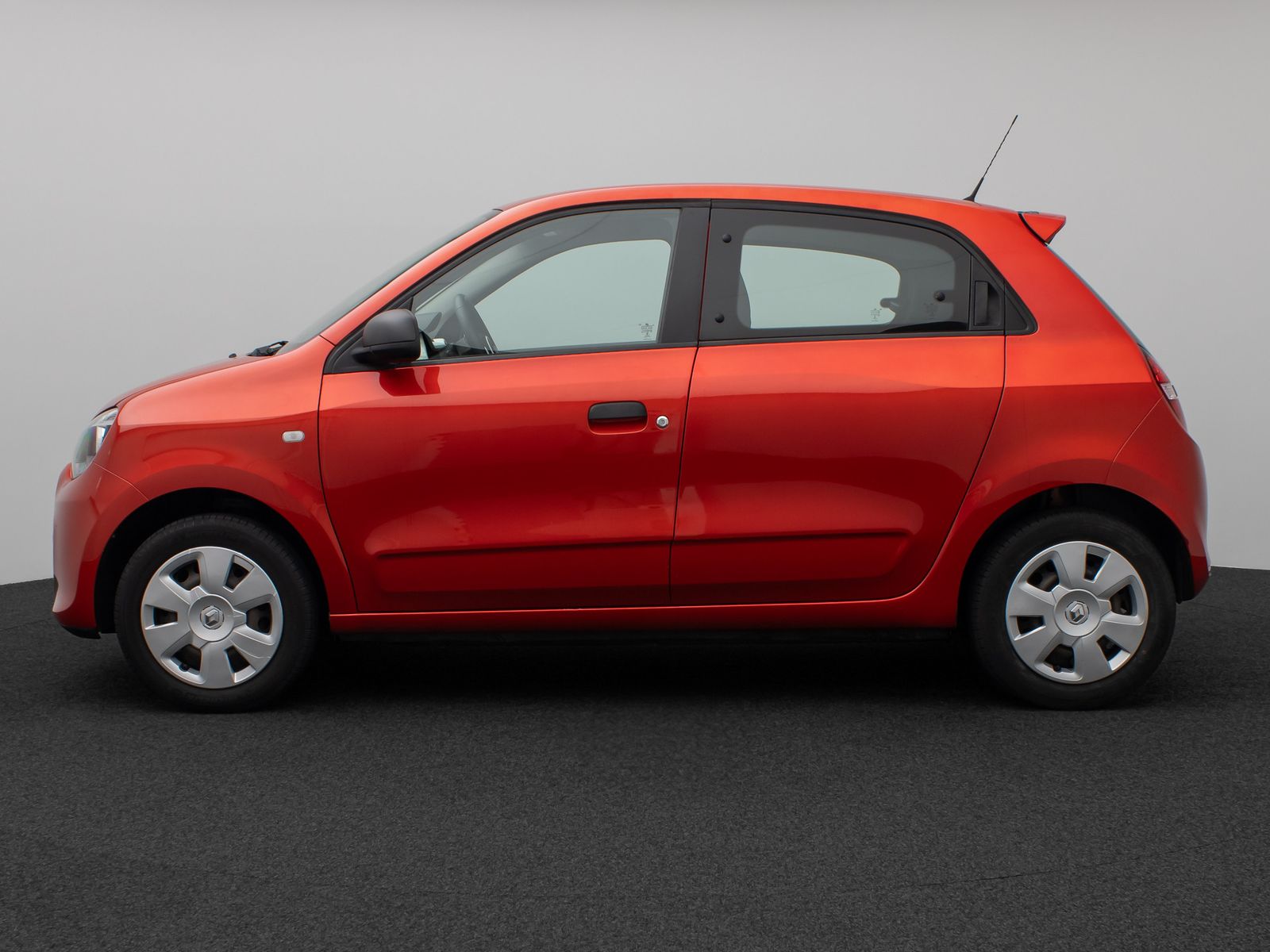 Fahrzeugabbildung Renault Twingo Life Bluetooth USB Tempomat