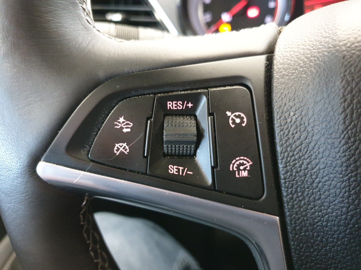 OPEL Mokka 1.4 Turbo Innovation AHK Navi SHZ – Bild 20