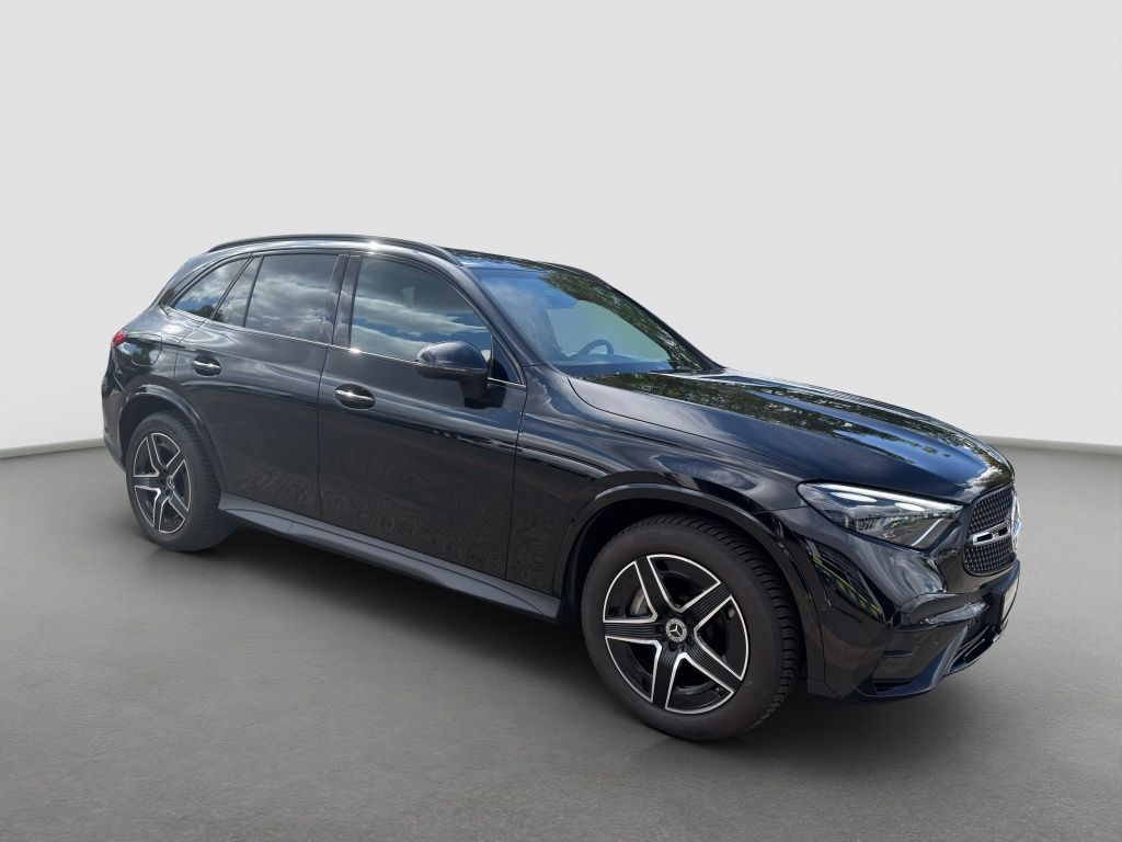 Fahrzeugabbildung Mercedes-Benz GLC 200 4MATIC AMG Line*NightPaket*Digital Light