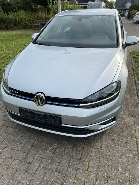 Image of Volkswagen Golf