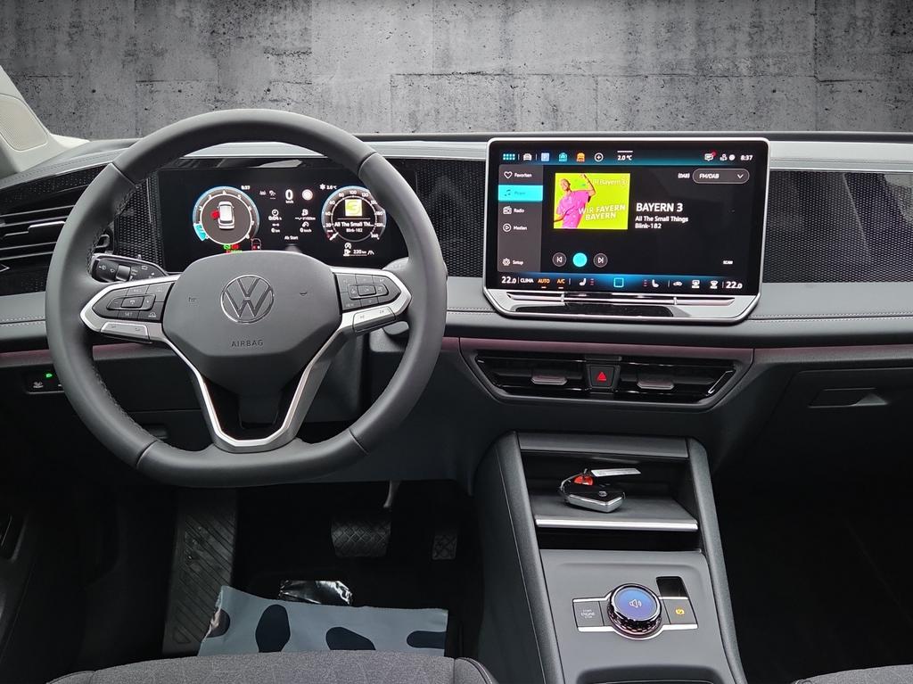 Volkswagen Tiguan 8