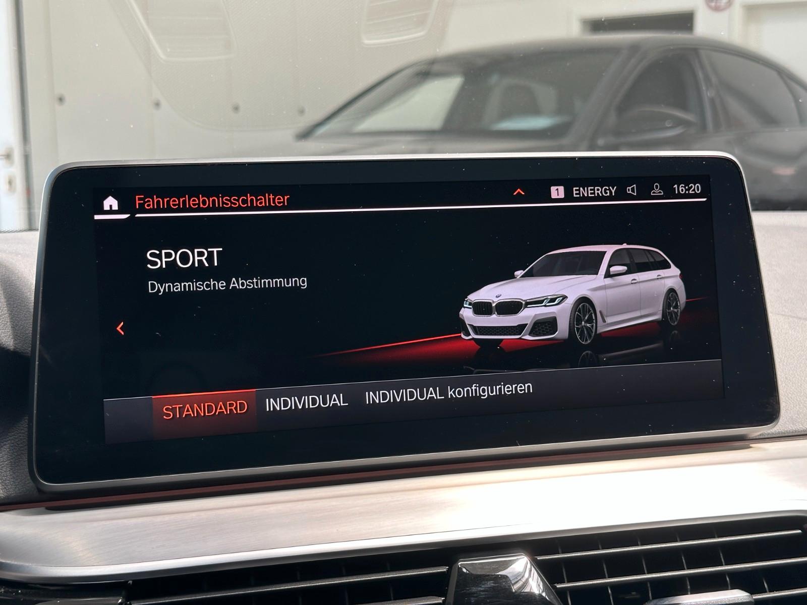 BMW 530d xDrive Touring Aut. M-SPORT LED*Leder*HUD