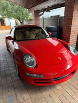 Porsche 911 4S manual - rote Porsche 911er Reihe