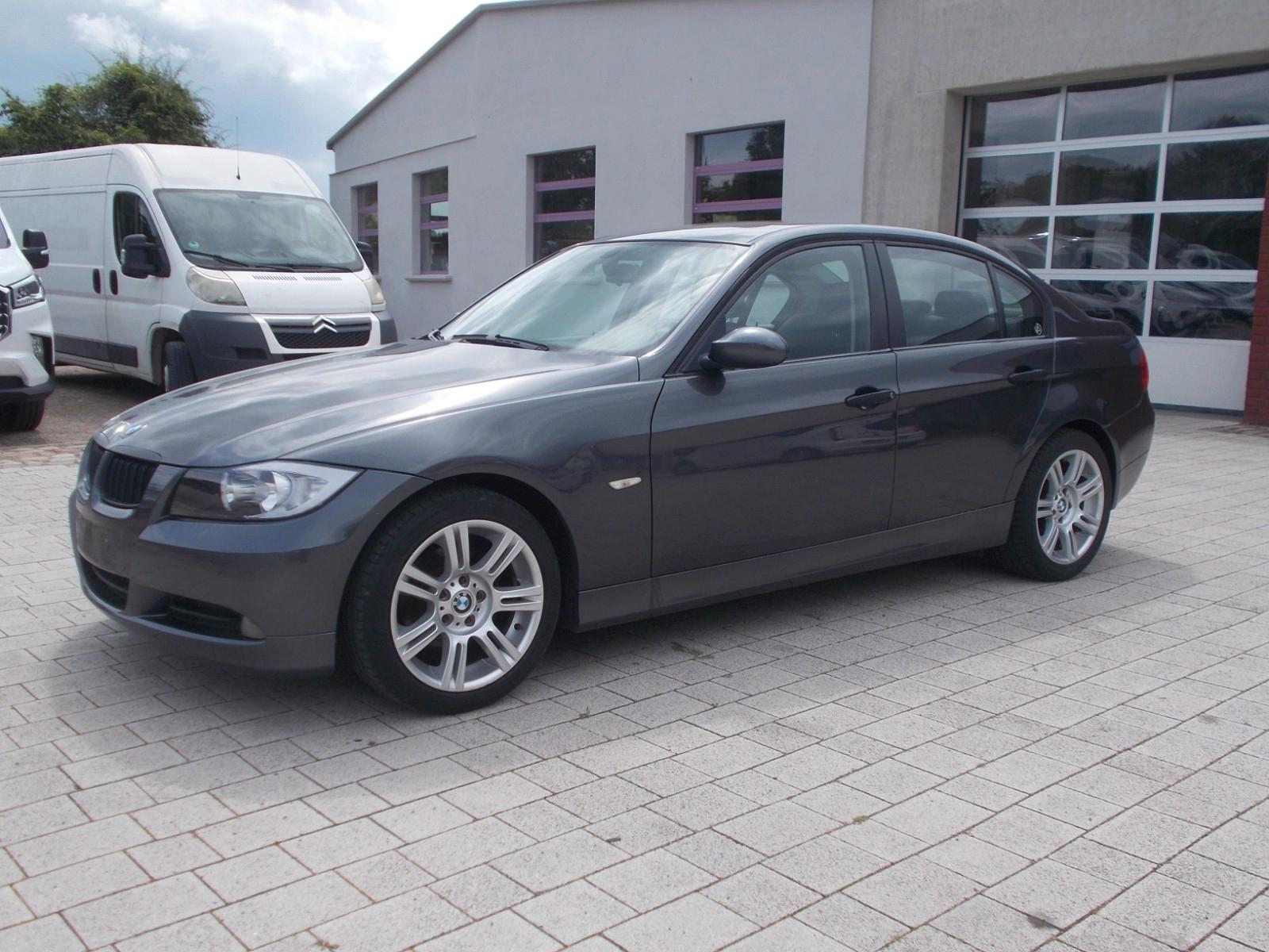 BMW 320i Limousine im gepflegtem Zustand