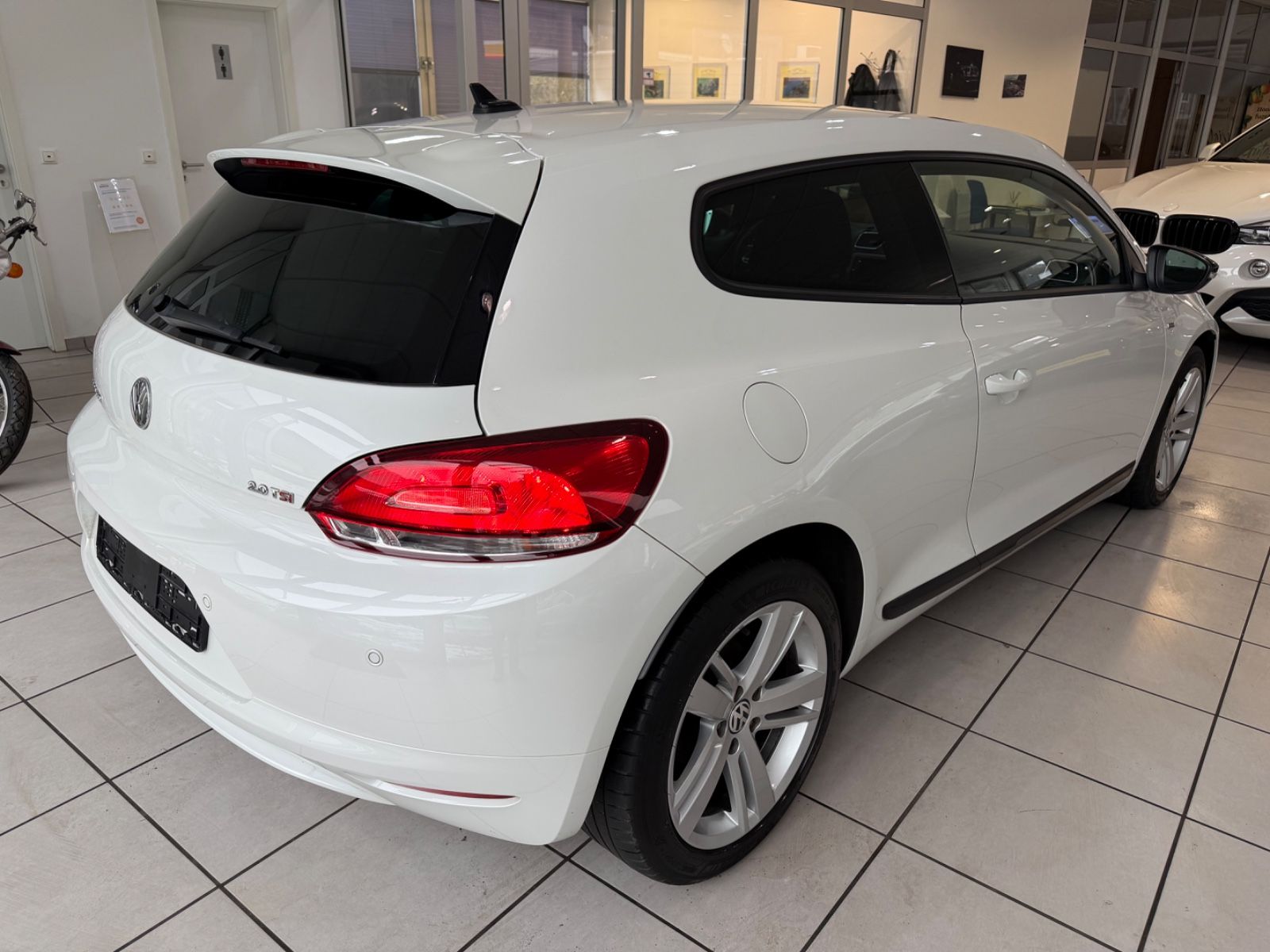 Fahrzeugabbildung Volkswagen Scirocco 2.0 TSI 155 kW Match