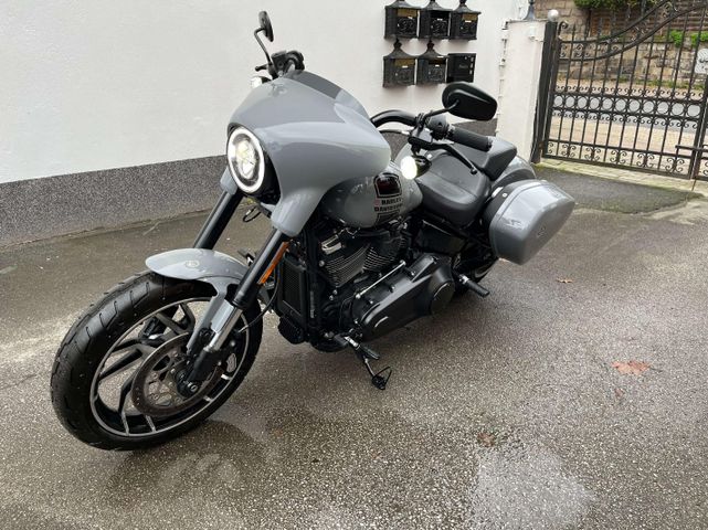 Harley-Davidson Sport Glide Tempomat 1Hand Garantie FINANZ.AB129