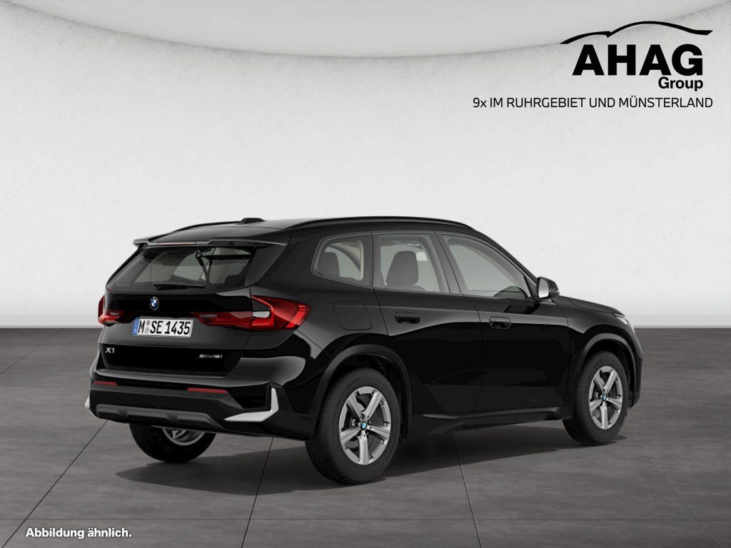 BMW X1 sDrive18i foto 2