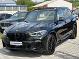 BMW X5 M50i 2-Achs/B&W/PanoSKY/Laser/Sitzkli/Massage - schwarze BMW X5 M50