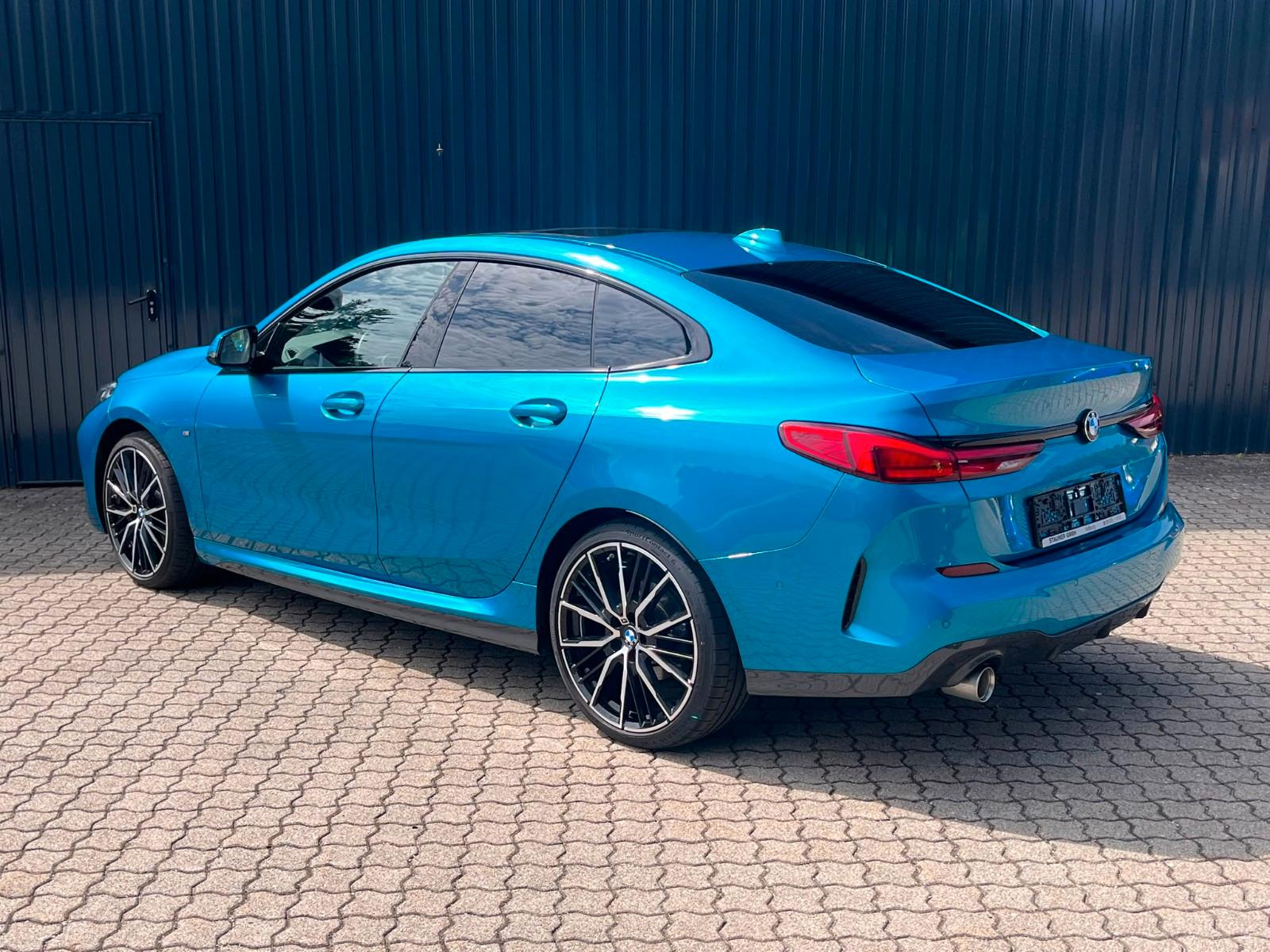 BMW 2er Gran Coupé 218i Gran Coupe M SPORT — 7