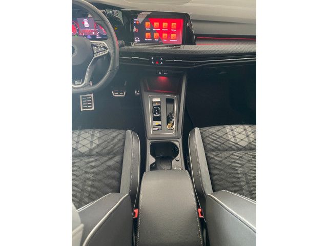 Golf R-Line 2.0 TDI DSG NAVI+KAMERA+SHZ+LED