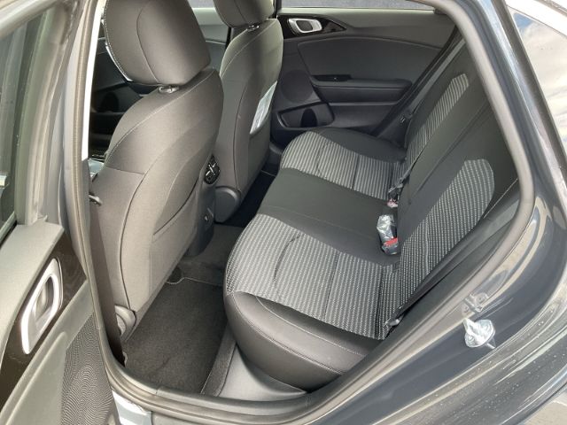 Fahrzeugabbildung Kia Ceed ULTIMATE EDITION 1.0 T-GDI *STYLE-PAKET*