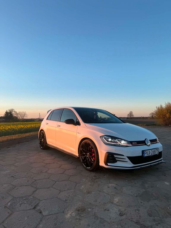 Image of Volkswagen Golf