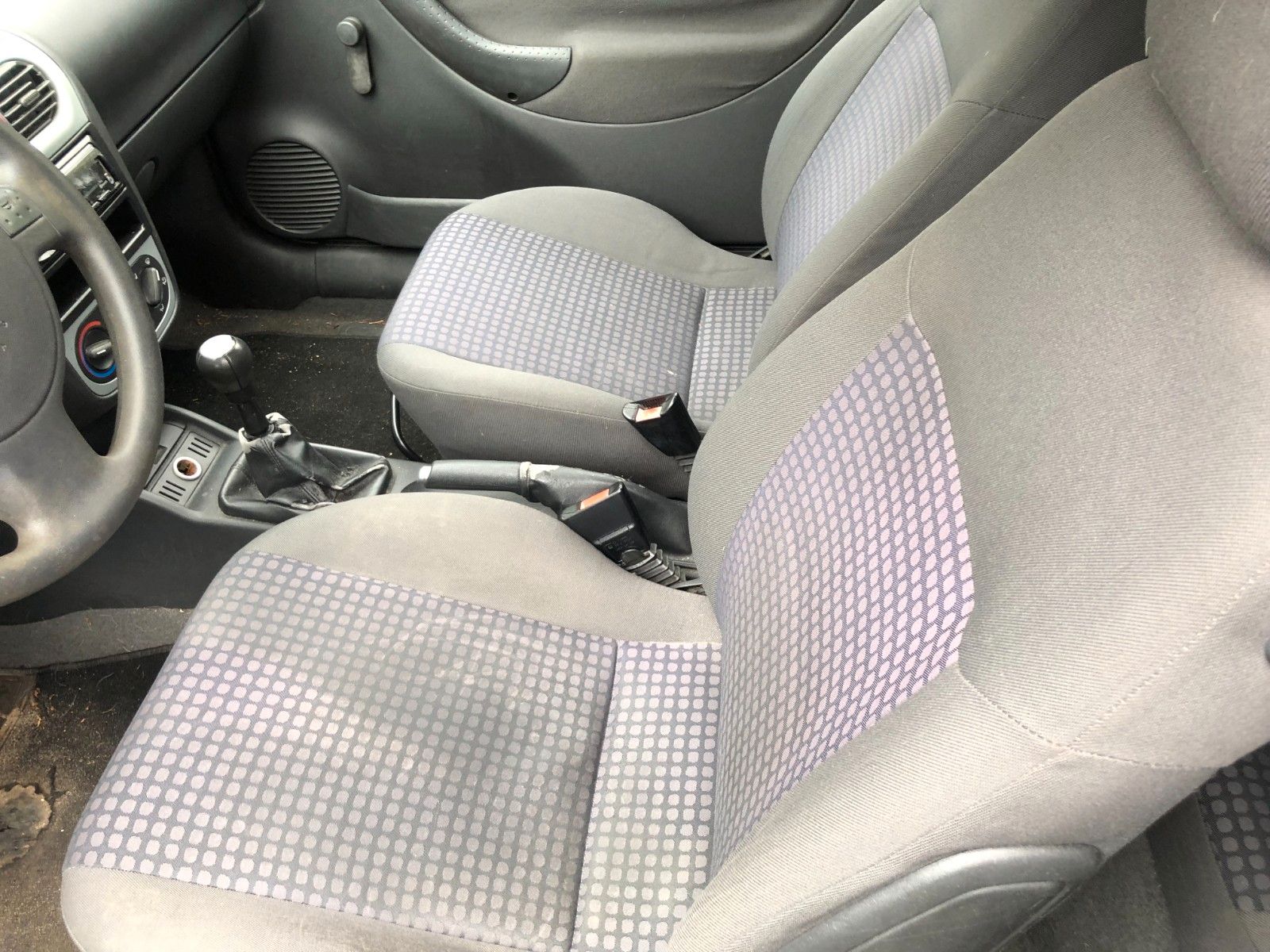 Fahrzeugabbildung Opel Corsa 1.0 12V Njoy TÜV bis 8/2026 !!!