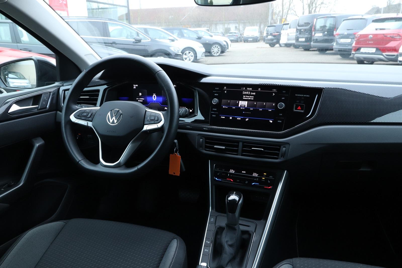 Volkswagen Polo 1.0 TSI Life DSG*SHZ*PDC*CLIMATRONIC