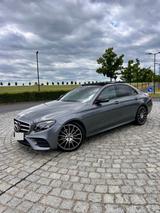 Mercedes-Benz E 220 d Autom. - - Mercedes-Benz E 220 in Kassel