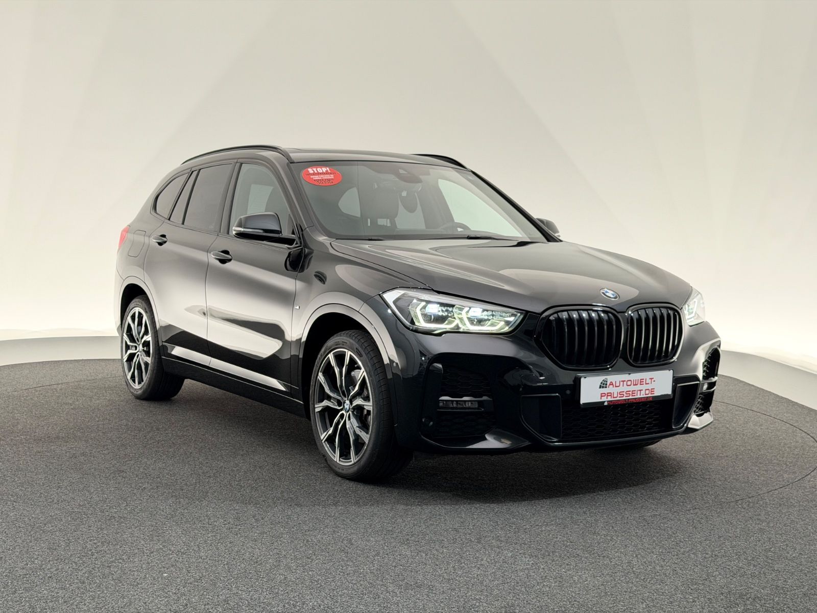 Gebrauchtwagen BMW X1 X1 xD. 20i*M SPORT*SHADOW-LED-AHK-PANO-HUD-R.KAM in Horb am Neckar