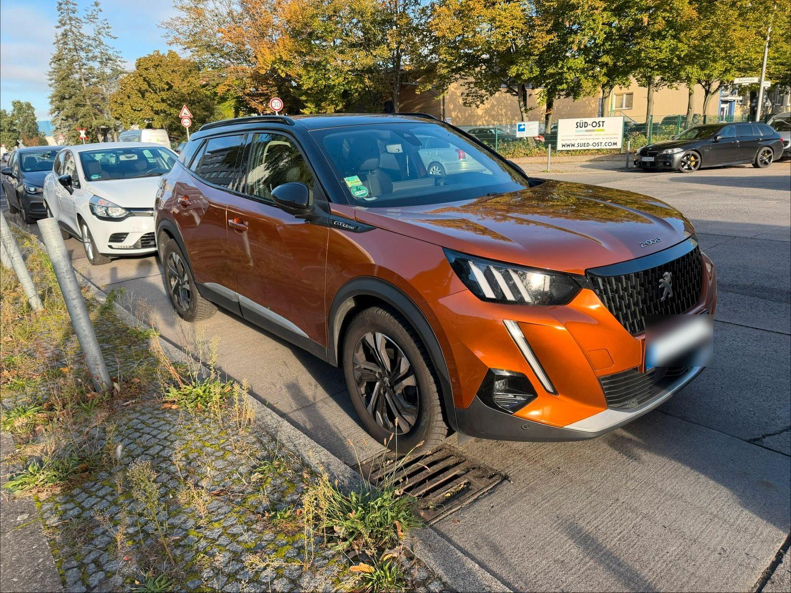 Peugeot e-2008