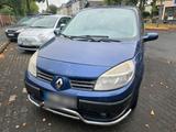 Renault renault scenic 2 tüv 10.27  1.6 Benzin - Renault Scenic in Leverkusen