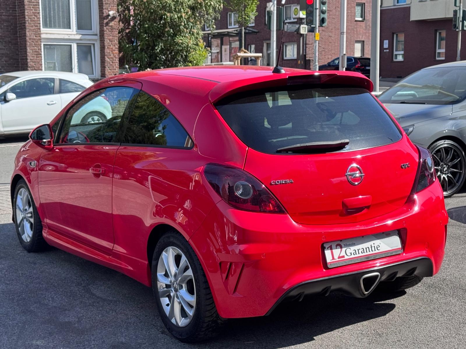 Opel Corsa D OPC RECARO-SITZE,NAVI,LEDER,GEPFLEGT