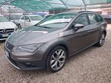 Seat SEAT Leon 2.0 TDI 184 CV DSG 4DRIVE ST S/S X-PER - Seat Leon: Gelb