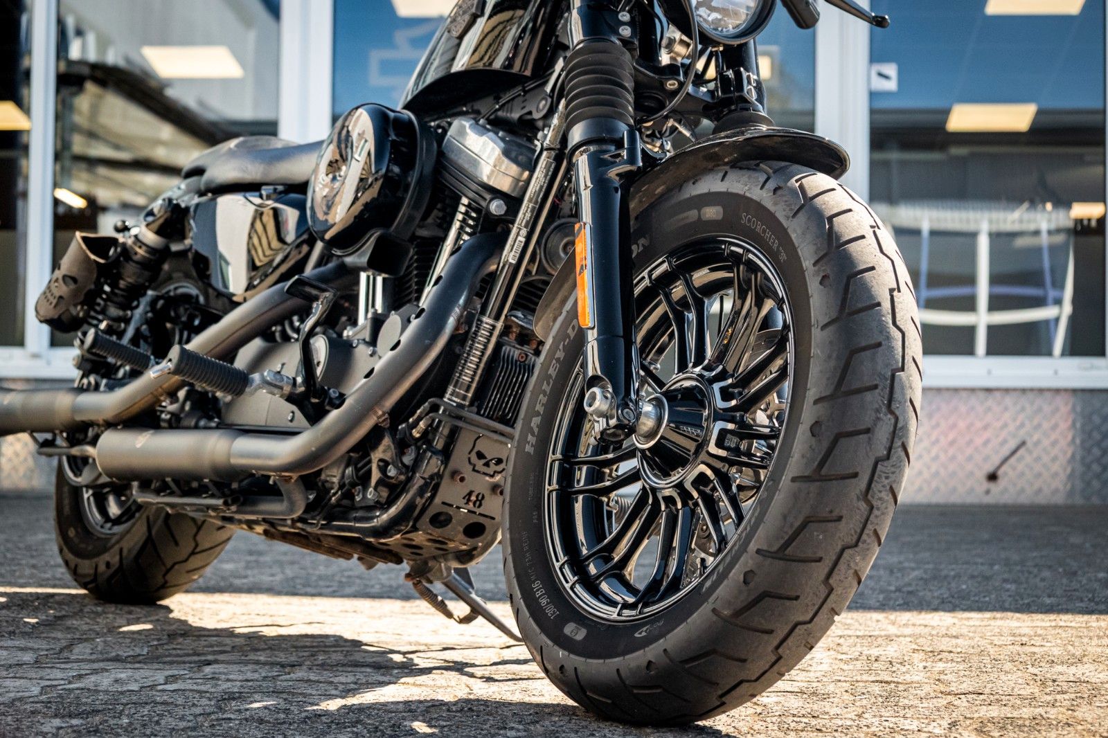 Fahrzeugabbildung Harley-Davidson XL1200X SPORTSTER FORTY-EIGHT - Falcon Auspuff -