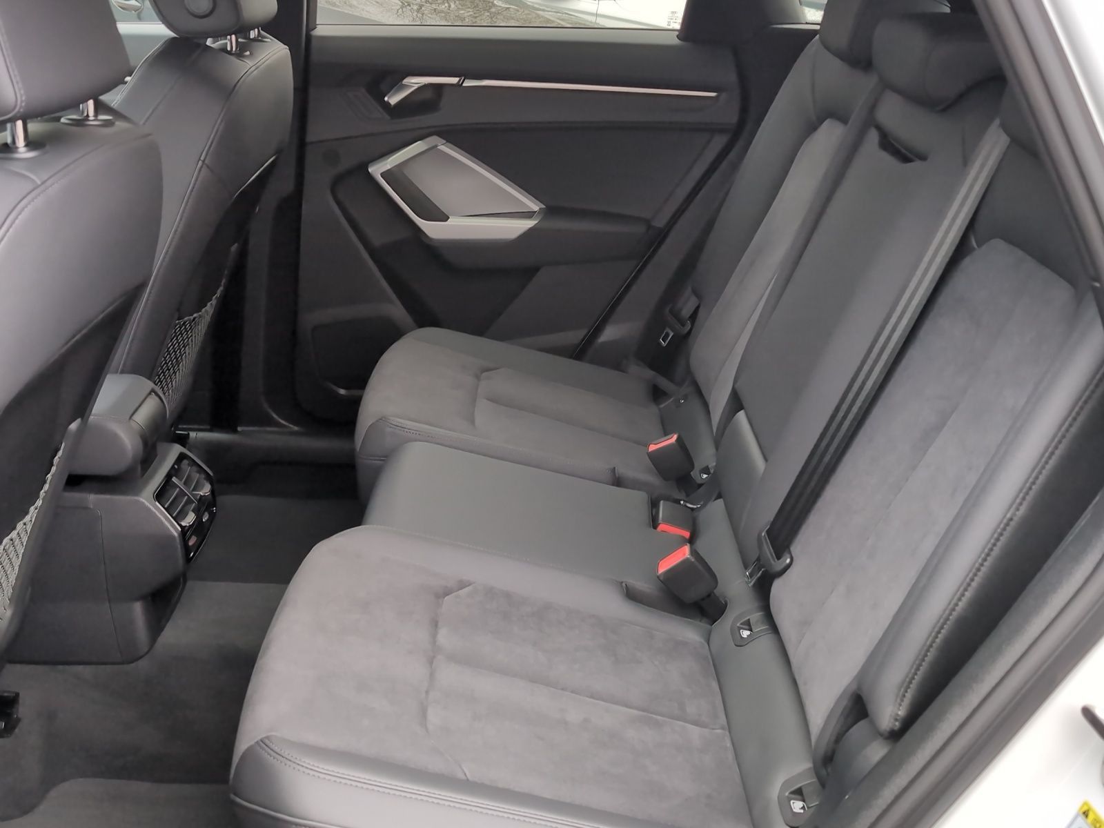 Audi Q3 - Bild 16