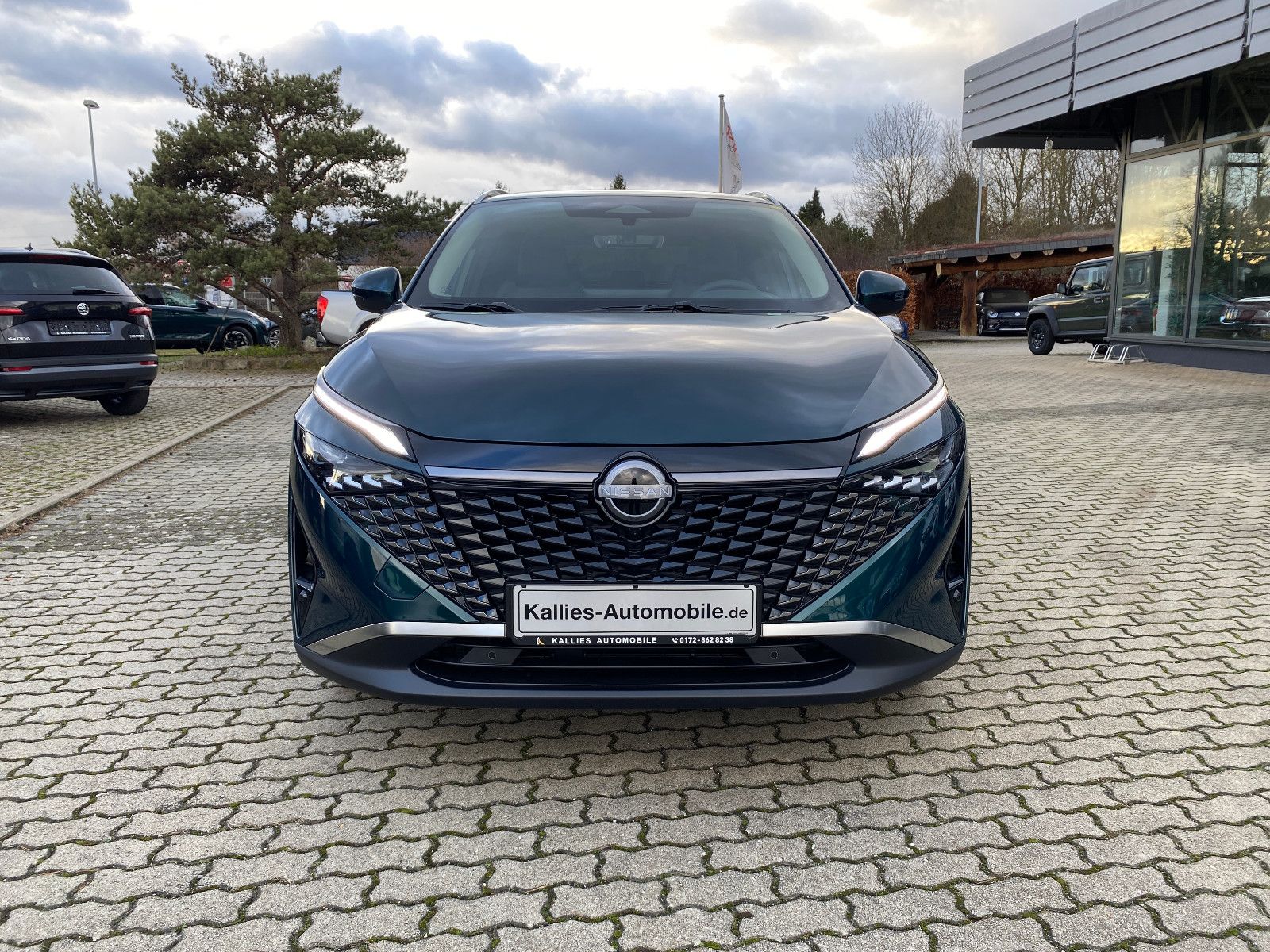 Fahrzeugabbildung Nissan Qashqai 1.3 DIG-T MHEV Xtronic N-Connecta MY2024