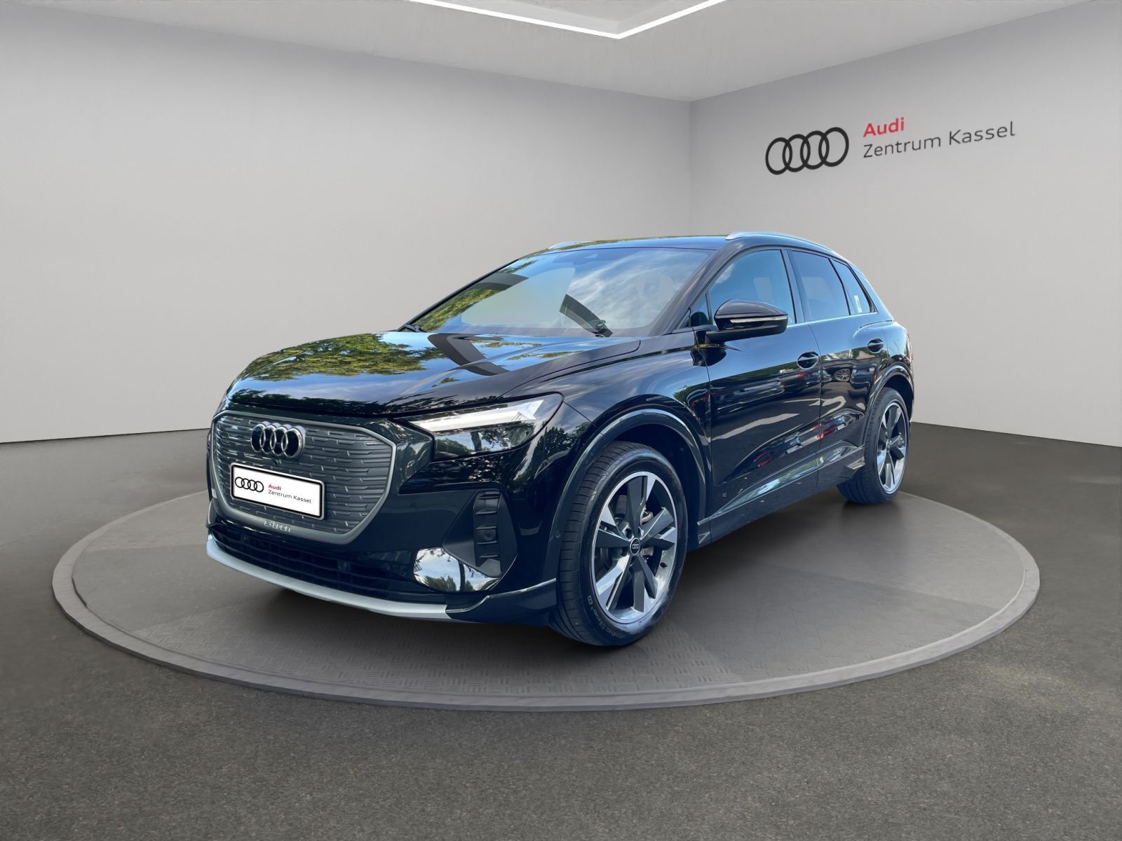 Audi Q4 40 e-tron LED Kamera Carplay Standklima imagem 2