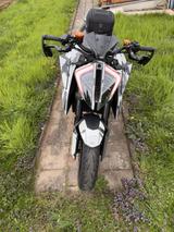 KTM Super Duke 1290 R in Camouflage  - STREETFIGHTER