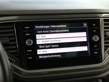 Volkswagen T-Roc 1.5TSI DSG IQ DRIVE PANORAMA KAMERA ACC