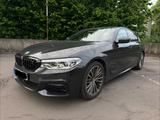 BMW g30 M-Paket Voll Ausstattung/Massage/NACHTKAM - BMW 540 in Braunschweig
