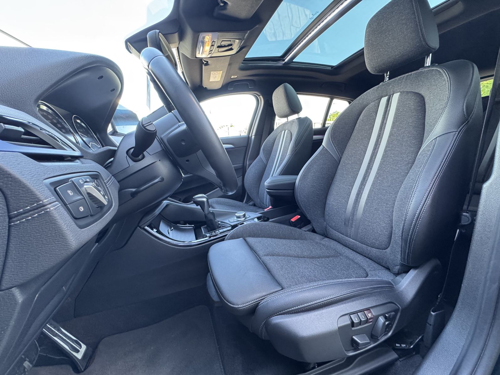 BMW X2 xDrive25e M Sport PANO DA HuD h&k RFK Ad-Led foto 5
