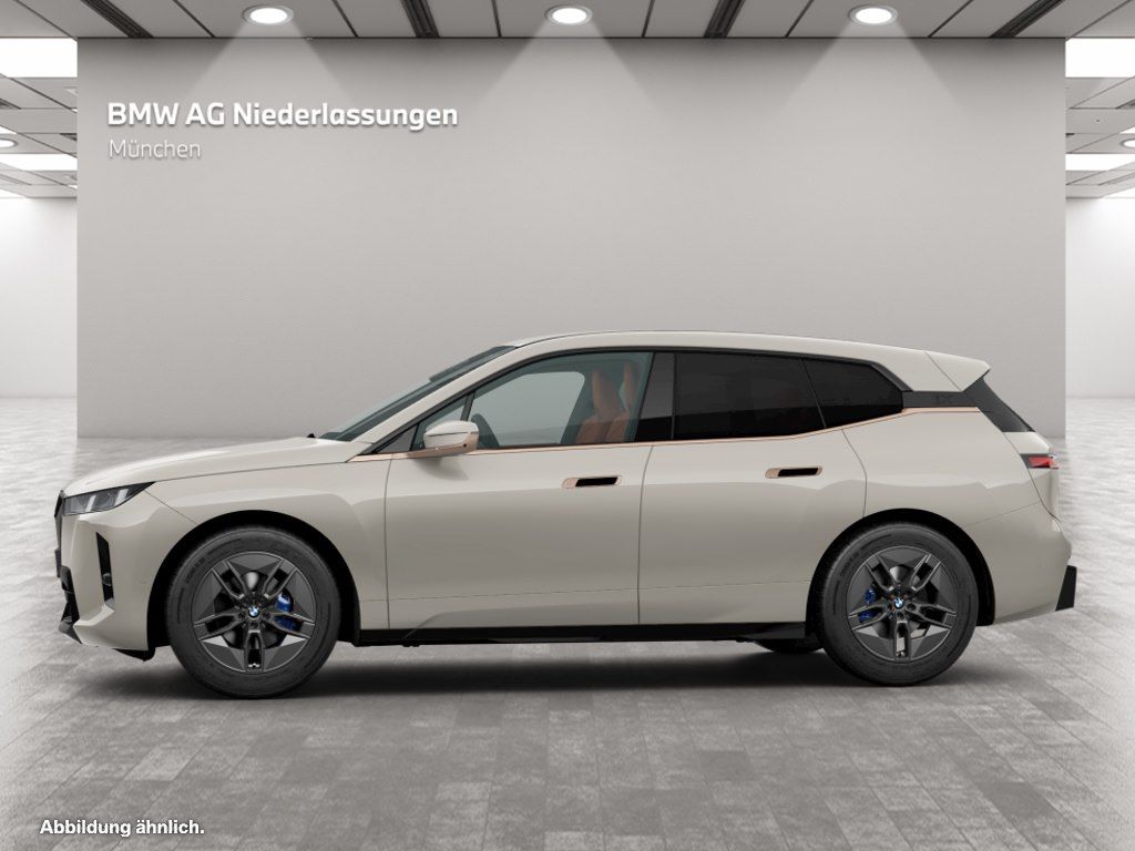 BMW iX - Bild 6