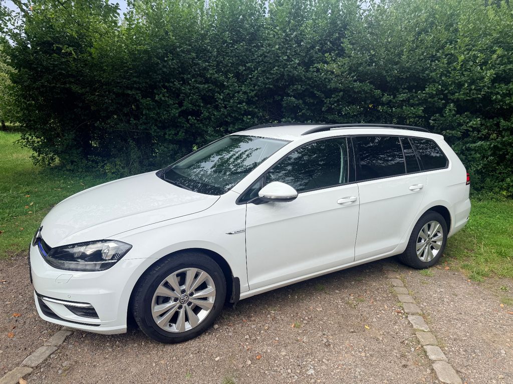 Image of Volkswagen Golf