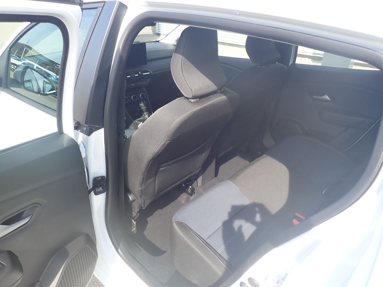 Fahrzeugabbildung Dacia Sandero Journey TCe 100