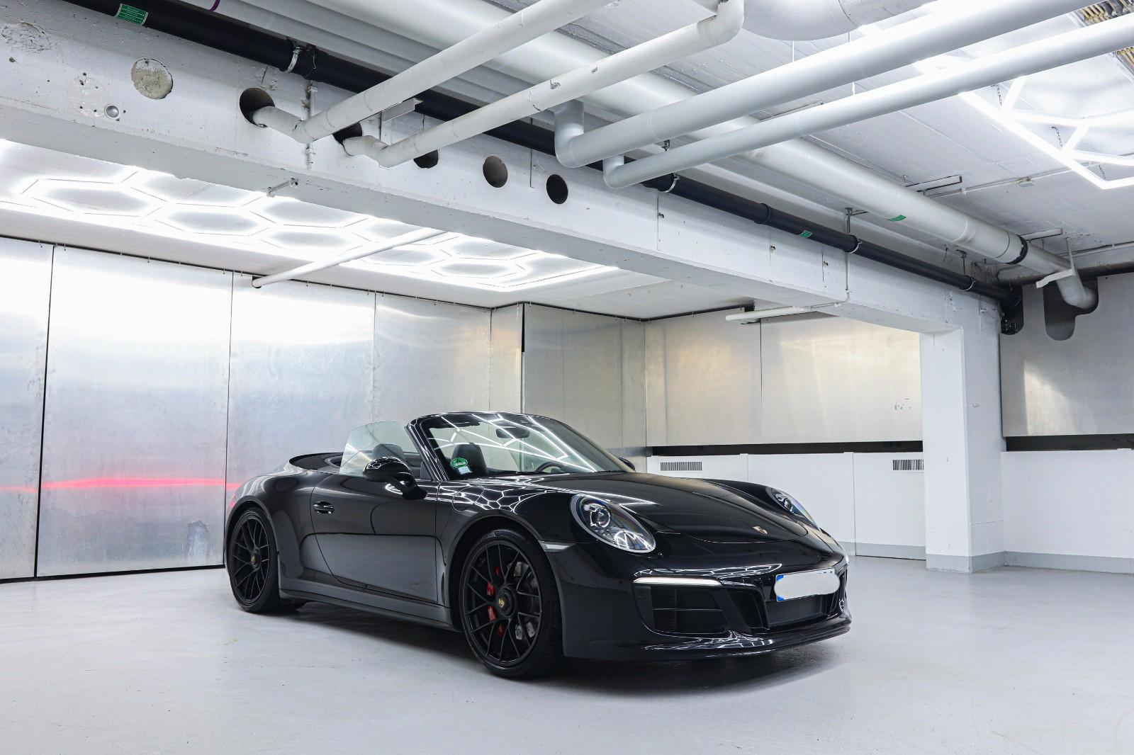 Porsche 991 Carrera 4 GTS Cabrio Bose Sitzlüftung
