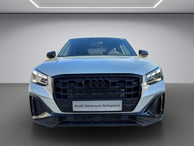 Q2 S line 35 TFSI 110150 kWPS S tronic