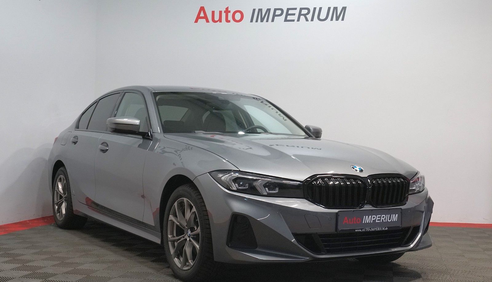 BMW 320 d xDrive Limousine*LED*WIDESCREEN*DAB* foto 4