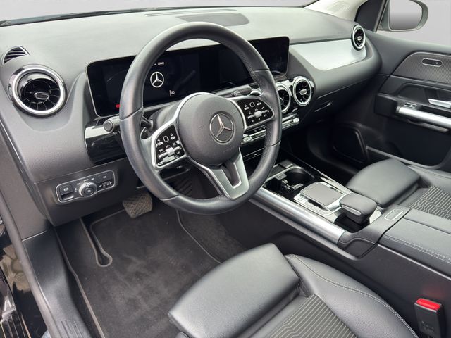 Fahrzeugabbildung Mercedes-Benz B 180 Automatik+Progressive+Kamera+MBUX+AHK