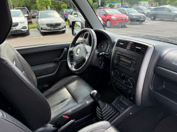 Suzuki Jimny 1.3 4WD Style+AHK+Shz+Klima+Teilleder