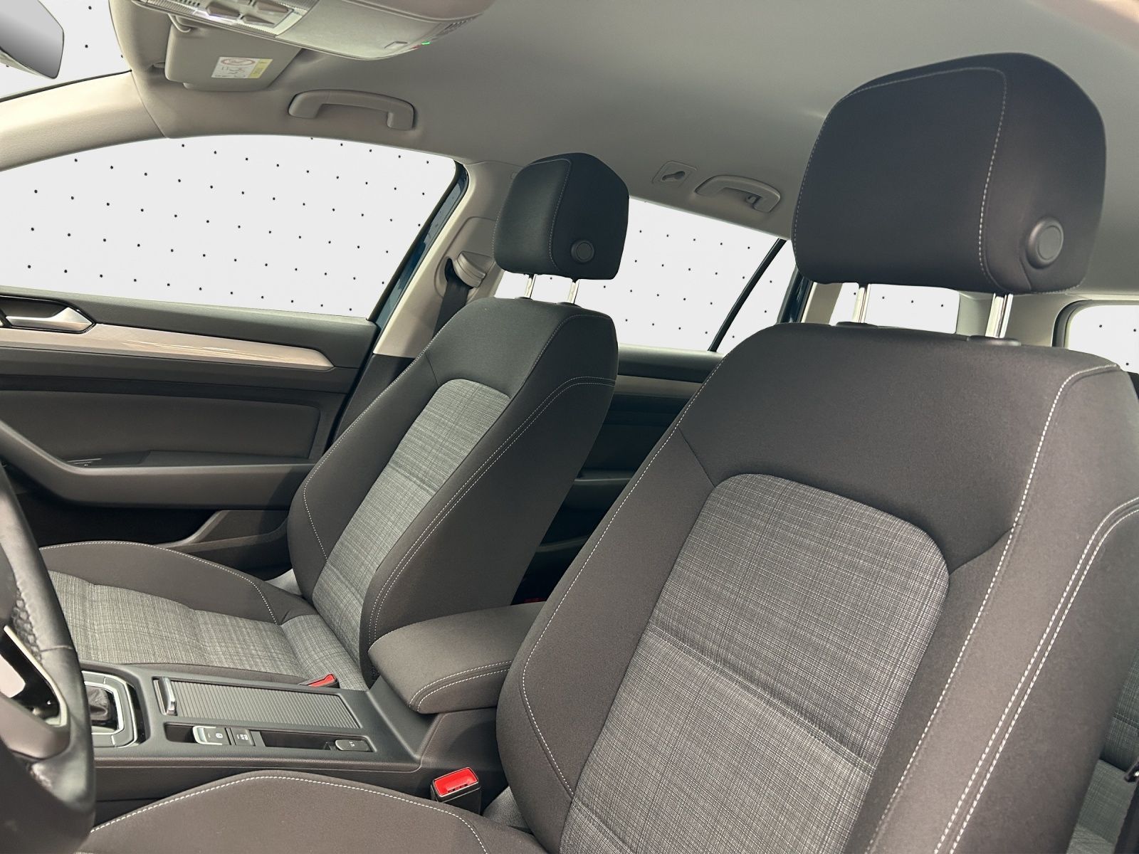 Volkswagen Passat Variant - Bild 9