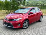 Toyota Auris Hybrid Life+ - Toyota Auris mit Hybrid-Antrieb