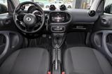 Smart ForTwo EQ 22 KW BORDLADER+SITZHEIZUNG+TEMPOMAT - gebrauchte Smart ForTwo aus dem Jahr 2022