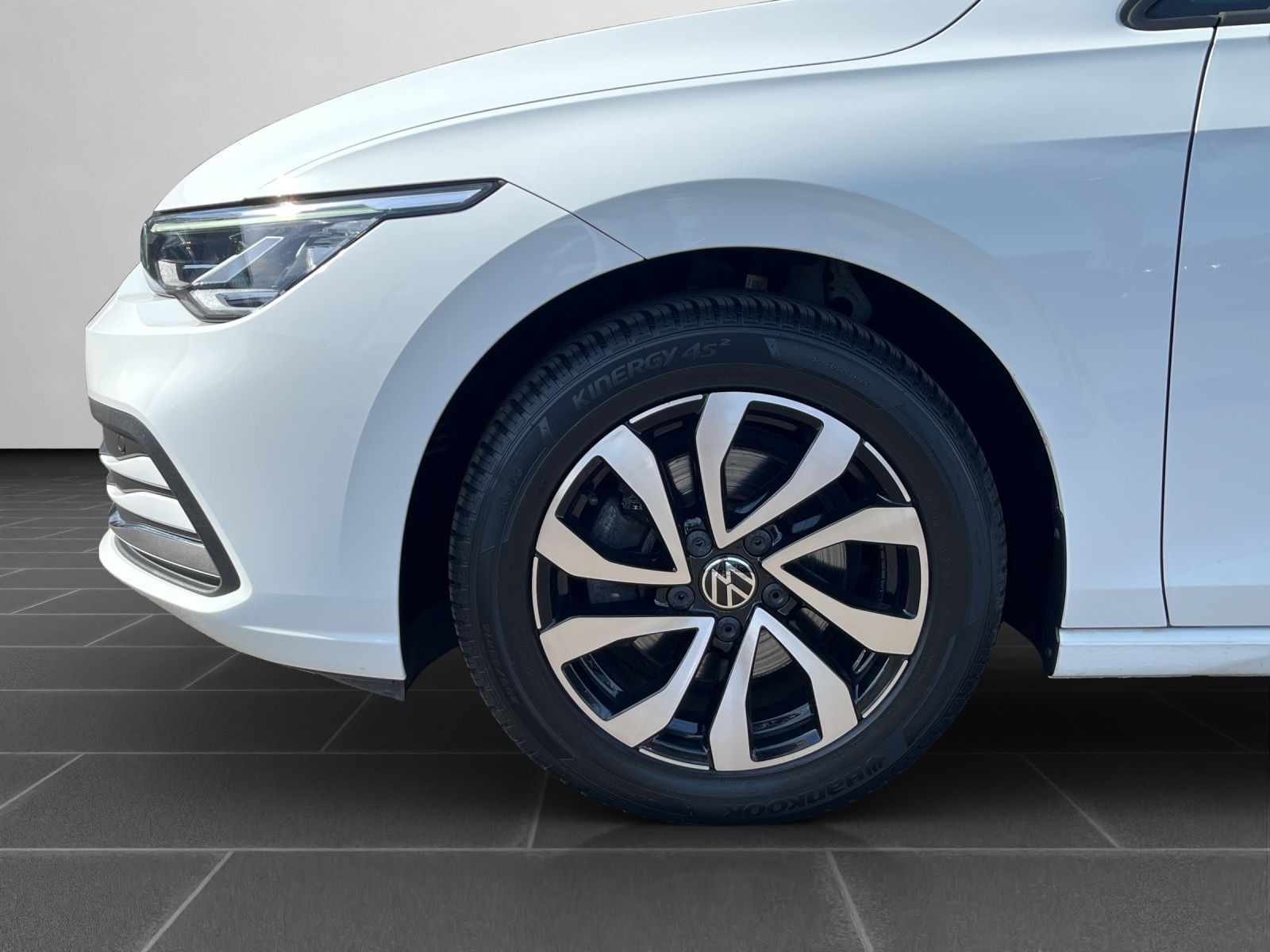 Volkswagen Golf - Bild 9