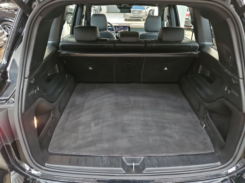 Fahrzeugabbildung Mercedes-Benz EQB 250 Progressive Distronic+ Pano LED KeyLess