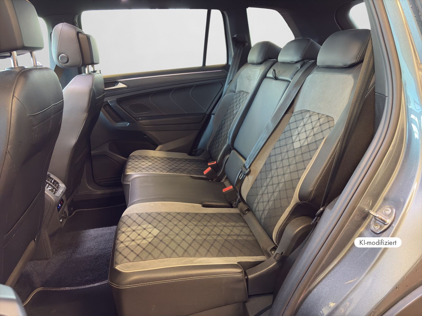 Volkswagen Tiguan Allspace - Bild 15