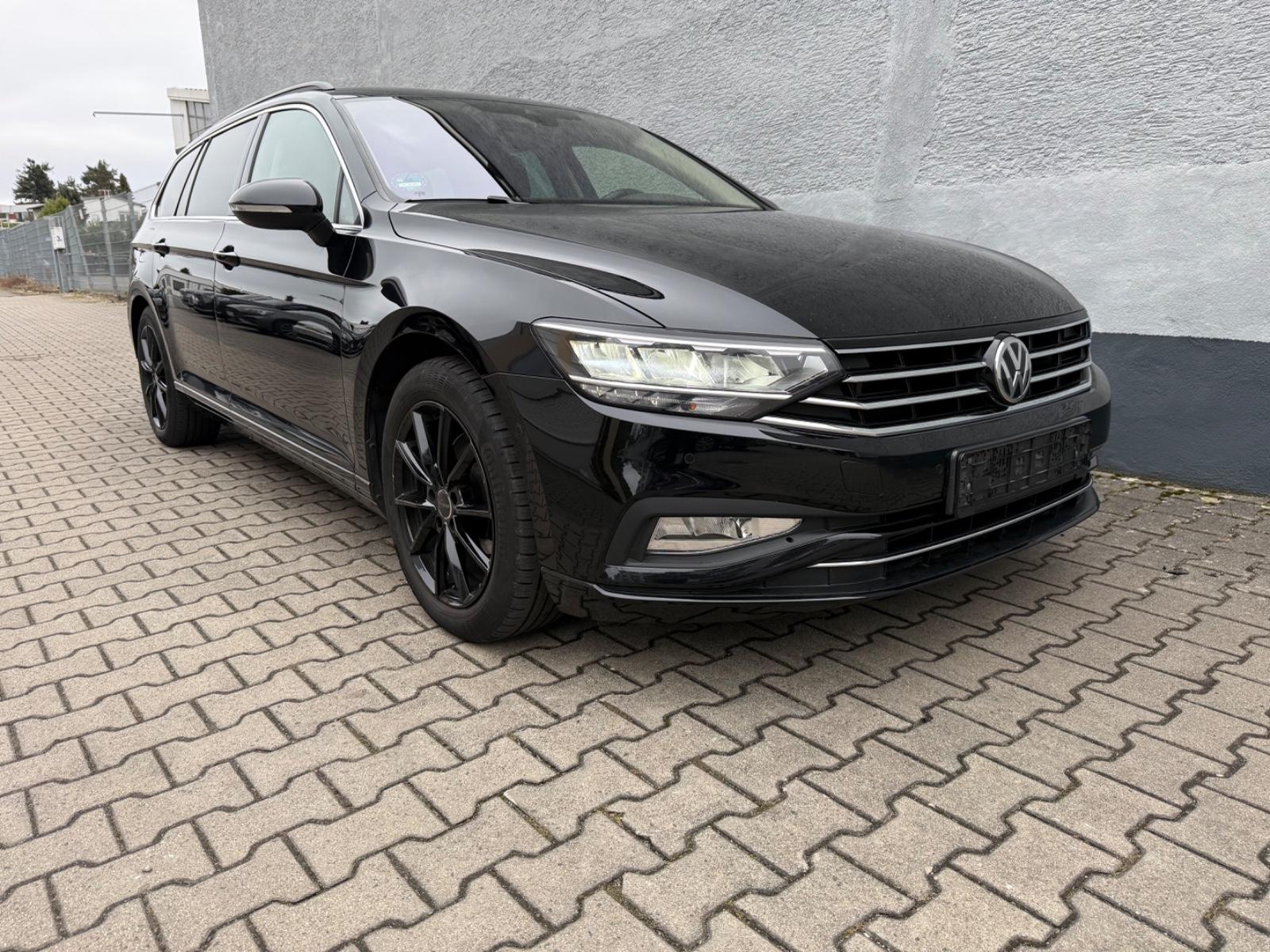 Volkswagen Passat Variant Navi/Virtual/AHK/IQ/ACC/CAM/LED
