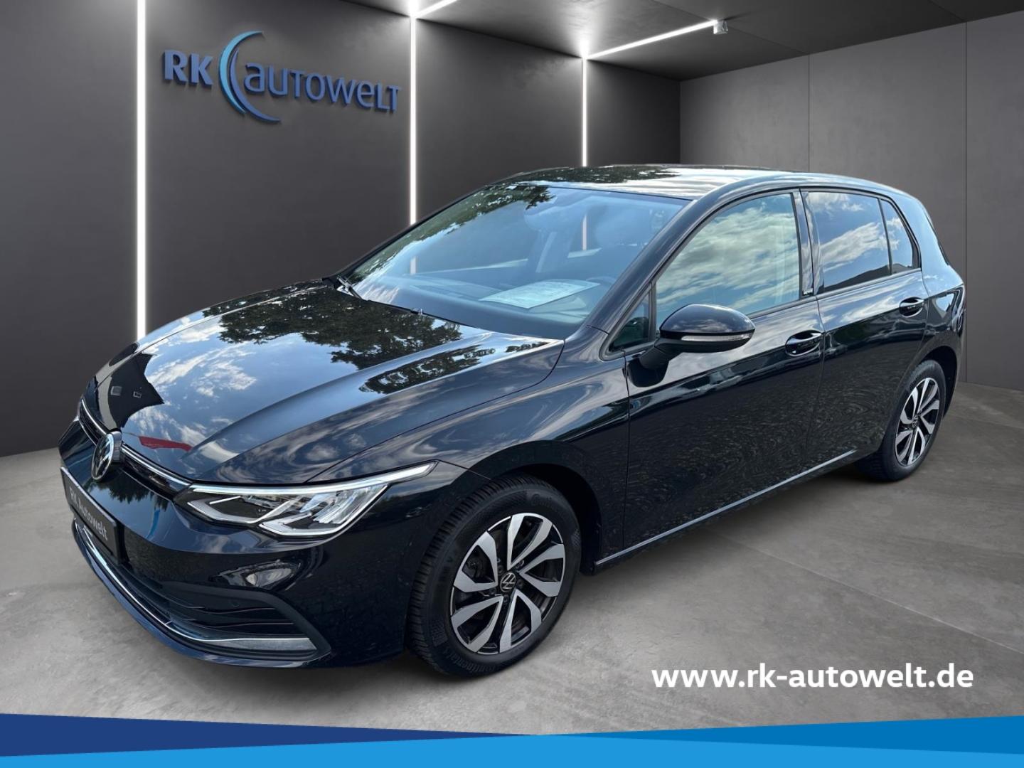 Volkswagen Golf VIII Active 1.5 TSI LED Navi Climatronic Si